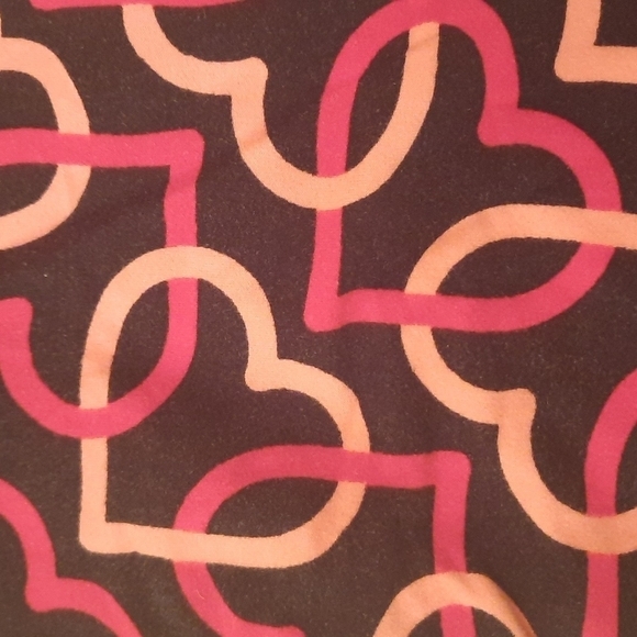 Lularoe Valentines Day heart print one size leggings - Picture 2 of 4